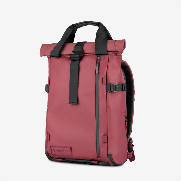 ayakawasaki バックパック　リュック　wine PRVKE 21L in Rhone Burgundy – WANDRD Gear