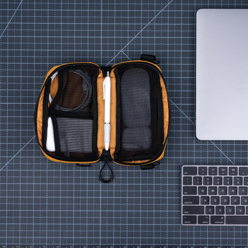 tech-bag-small-variant_ids-39922324832336