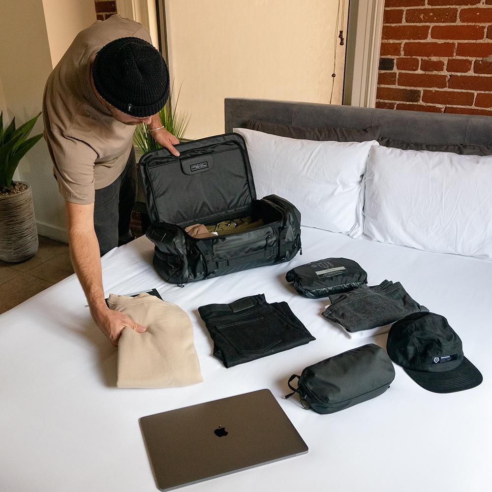 HEXAD Carryall Duffel Backpack