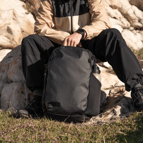 nimbus-18l-in-black
