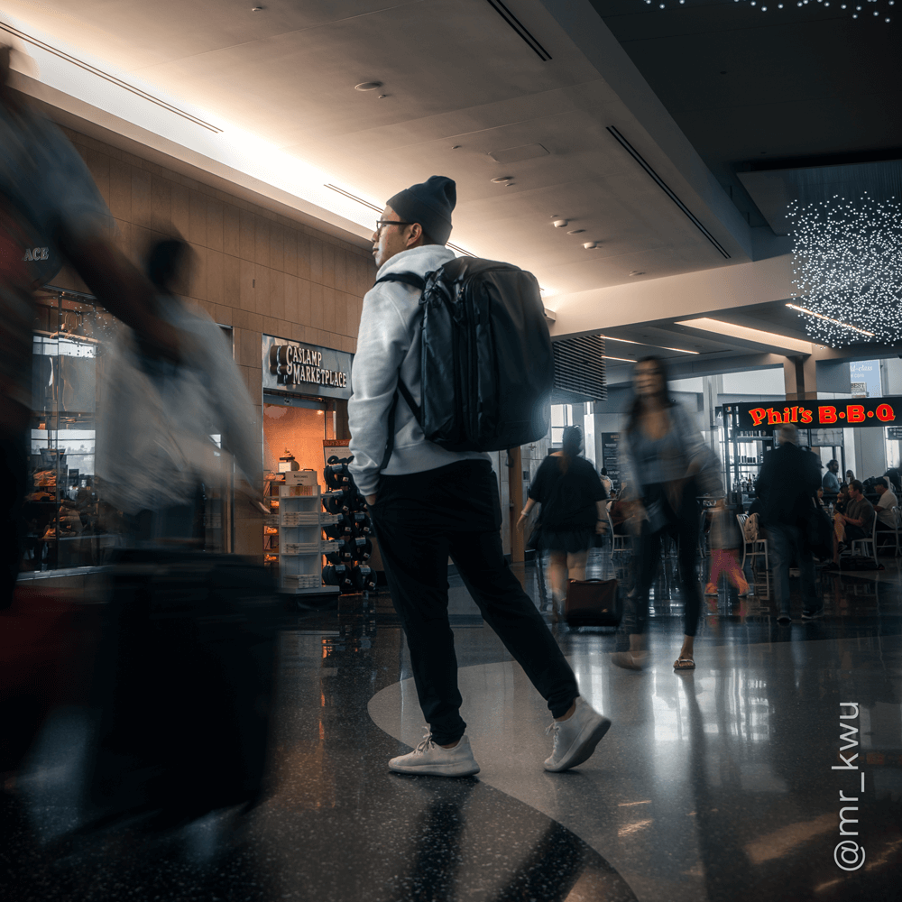 TRANSIT Travel Backpack 35L in Black – WANDRD Gear