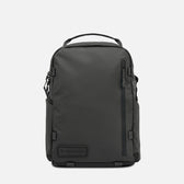 PRVKE Zip 21L in Black, Front | variant_ids: 41965521207376, 41965521240144, 41990408405072