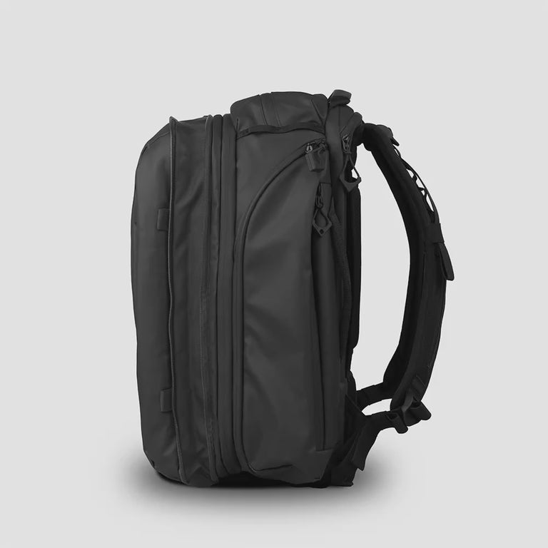 TRANSIT Travel Backpack 35L in Black – WANDRD Gear